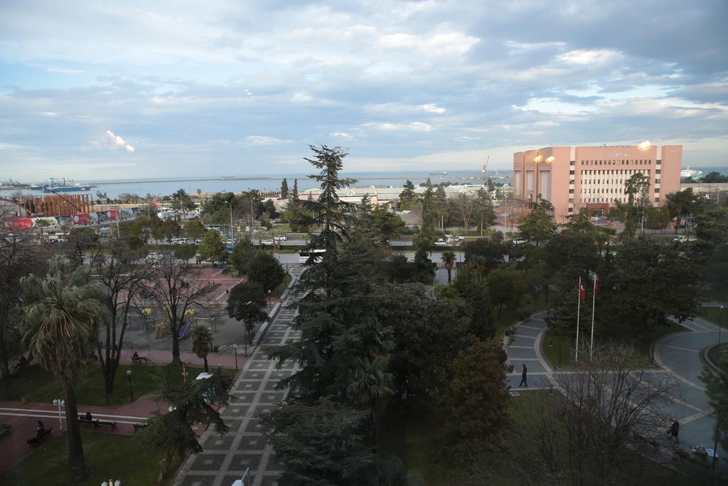 Amisos Hotel Samsun Exterior foto