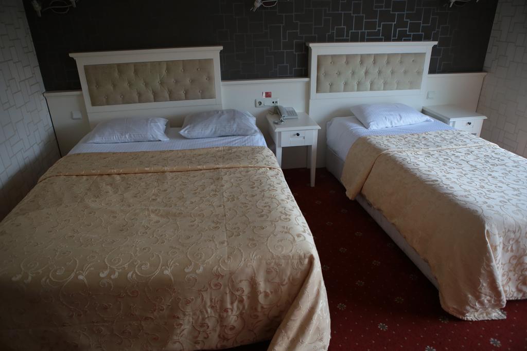 Amisos Hotel Samsun Exterior foto